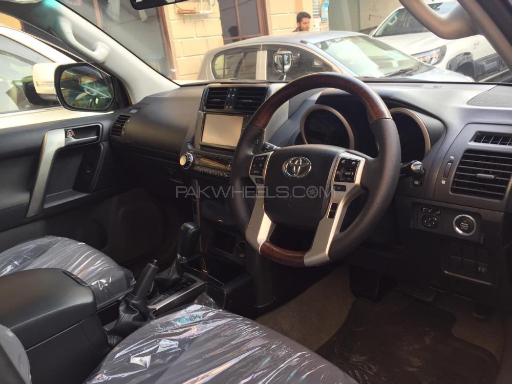 Toyota Prado 2012 for Sale in Lahore Toyota Prado 2012 for Sale in Lahore Image-12