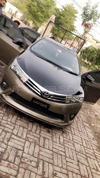 Toyota Corolla - 2015  Toyota Corolla - 2015  Image-4