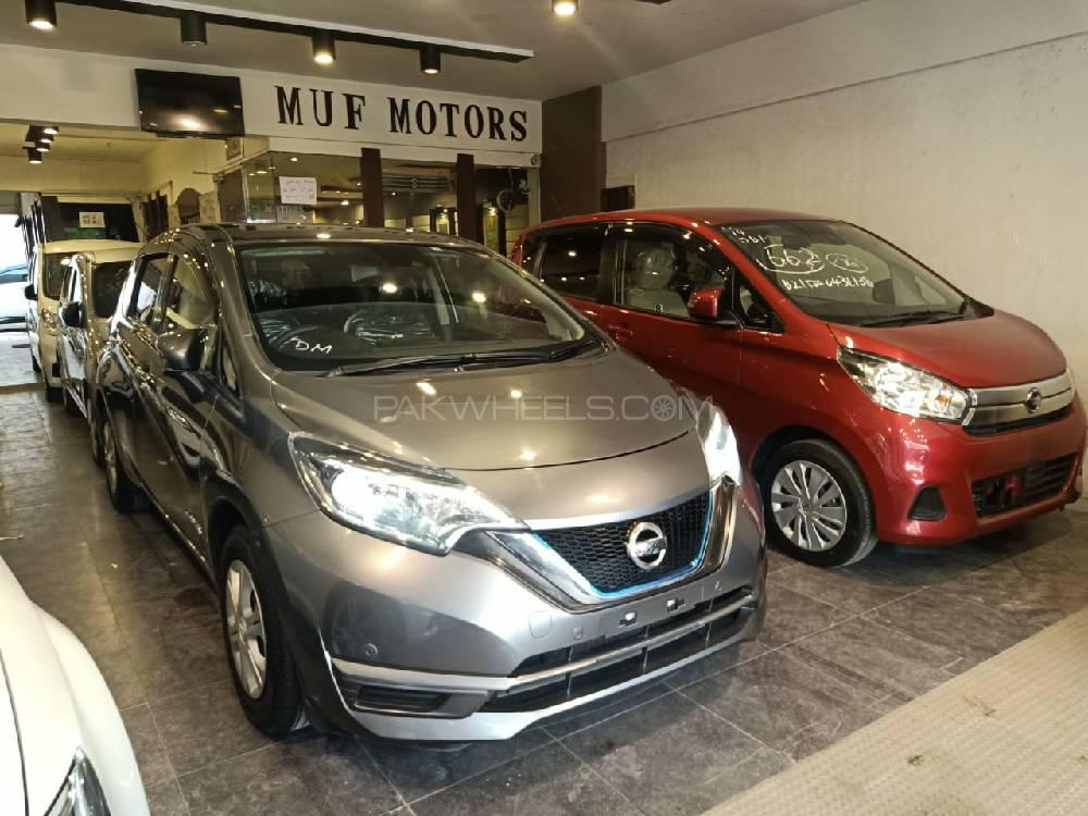 Nissan Note 2018 for Sale in Lahore Image-1