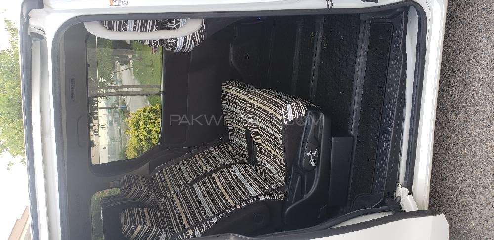 Toyota Noah 2015 for Sale in Islamabad Toyota Noah 2015 for Sale in Islamabad Image-12