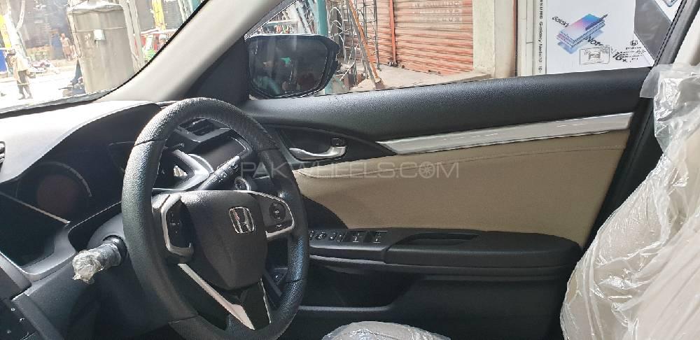 Honda Civic 2019 for Sale in Peshawar Honda Civic 2019 for Sale in Peshawar Image-11