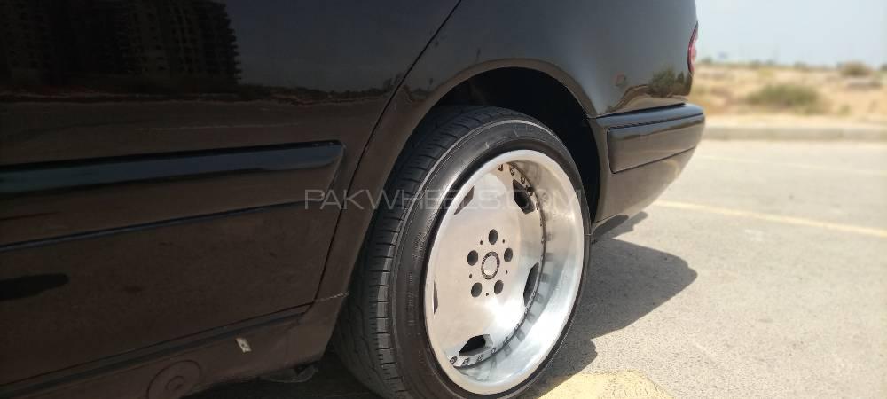 Mercedes Benz E Class 1996 for Sale in Karachi Mercedes Benz E Class 1996 for Sale in Karachi Image-5