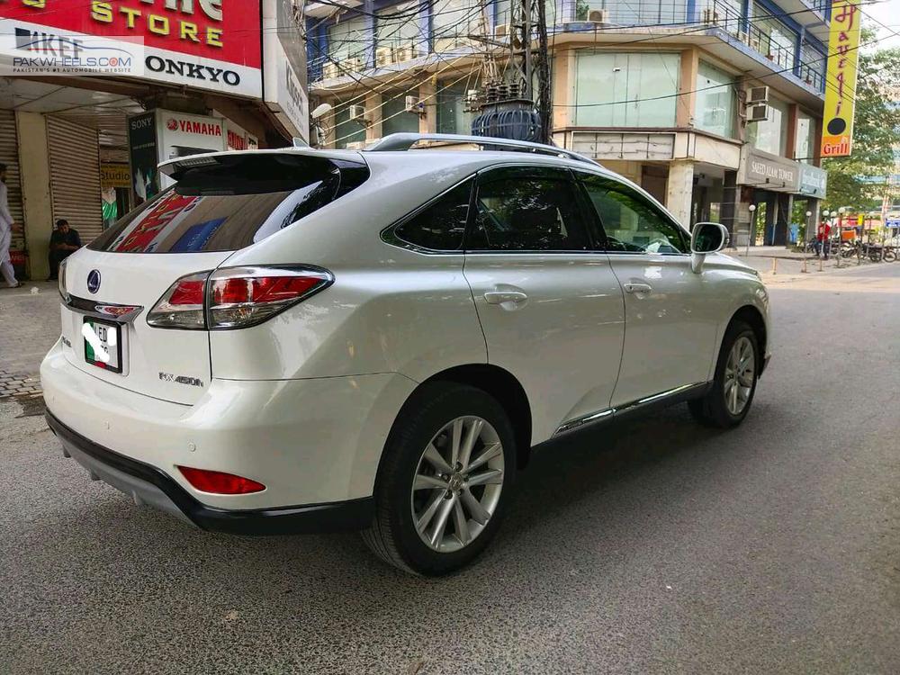 لیکزس آر ایکس سیریز 2012 for Sale in لاہور لیکزس آر ایکس سیریز 2012 for Sale in لاہور Image-4