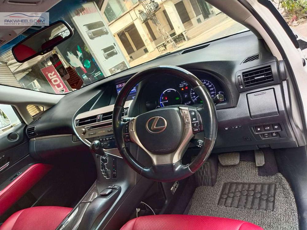 لیکزس آر ایکس سیریز 2012 for Sale in لاہور لیکزس آر ایکس سیریز 2012 for Sale in لاہور Image-8