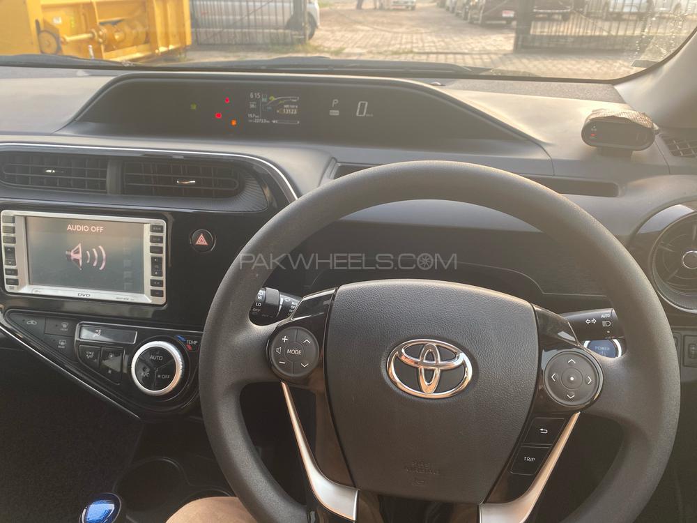 Toyota Aqua 2017 for Sale in Gujranwala Toyota Aqua 2017 for Sale in Gujranwala Image-9