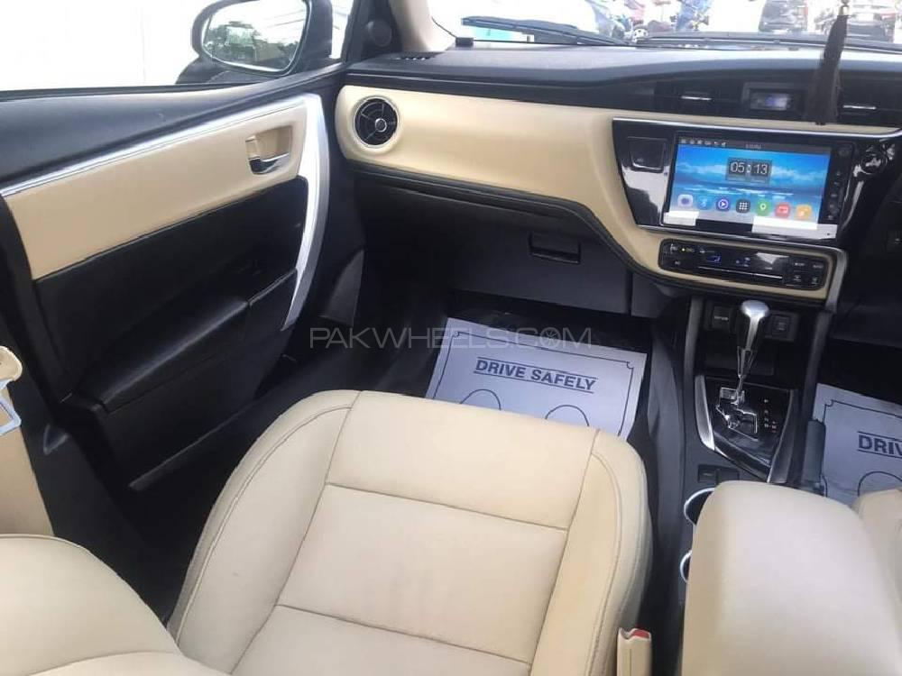 Toyota Corolla 2018 for Sale in Karachi Toyota Corolla 2018 for Sale in Karachi Image-14