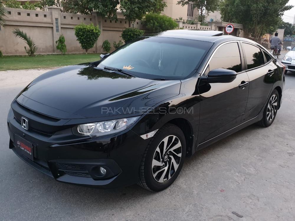 Honda Civic 2019 for Sale in Bahawalpur Honda Civic 2019 for Sale in Bahawalpur Image-6