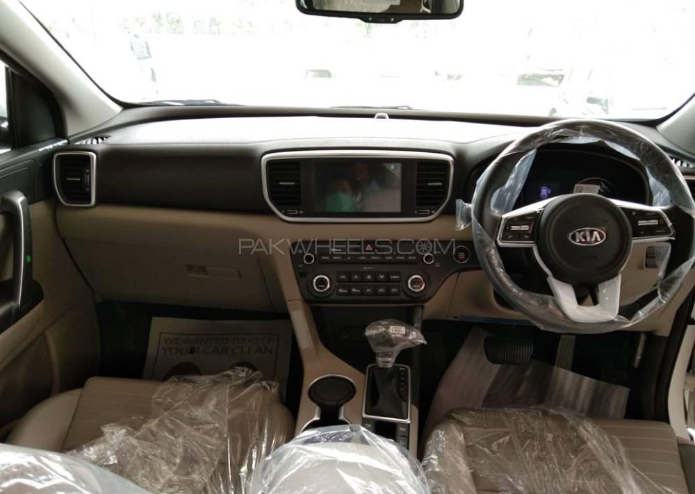 KIA Sportage 2020 for Sale in Karachi KIA Sportage 2020 for Sale in Karachi Image-6