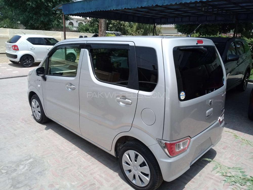 سوزوکی ویگن آر 2017 for Sale in ملتان سوزوکی ویگن آر 2017 for Sale in ملتان Image-3