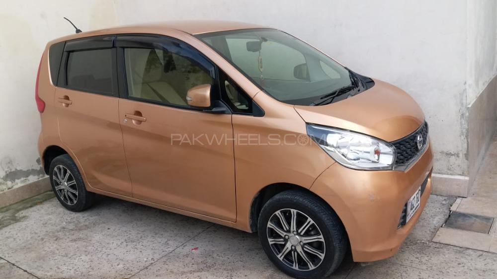 Nissan Dayz 2014 for Sale in Abbottabad Nissan Dayz 2014 for Sale in Abbottabad Image-3