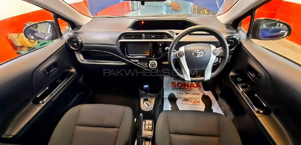 Toyota Aqua 2016 for Sale in Lahore Toyota Aqua 2016 for Sale in Lahore Image-9