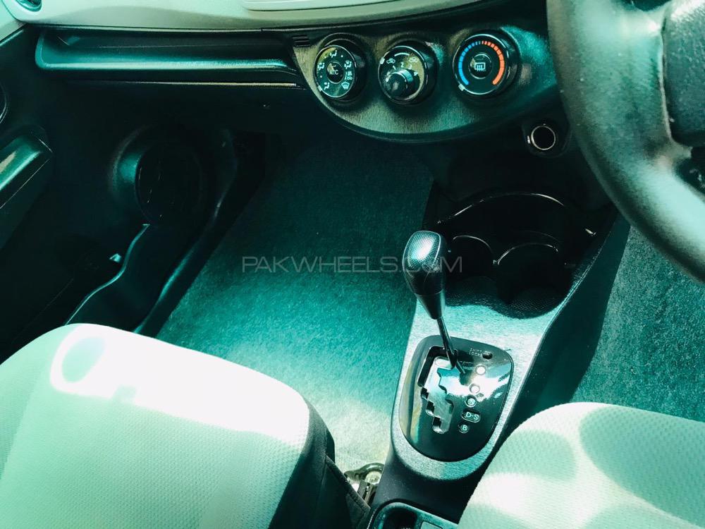 Toyota Vitz 2011 for Sale in Faisalabad Toyota Vitz 2011 for Sale in Faisalabad Image-5