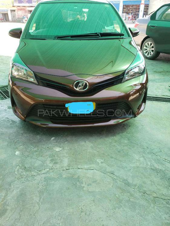 Toyota Vitz 2014 for Sale in Rahim Yar Khan Toyota Vitz 2014 for Sale in Rahim Yar Khan Image-2