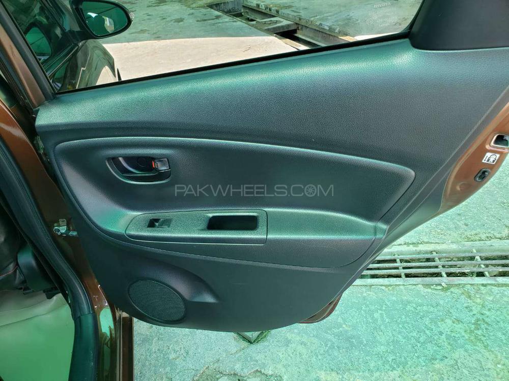 Toyota Vitz 2014 for Sale in Rahim Yar Khan Toyota Vitz 2014 for Sale in Rahim Yar Khan Image-9