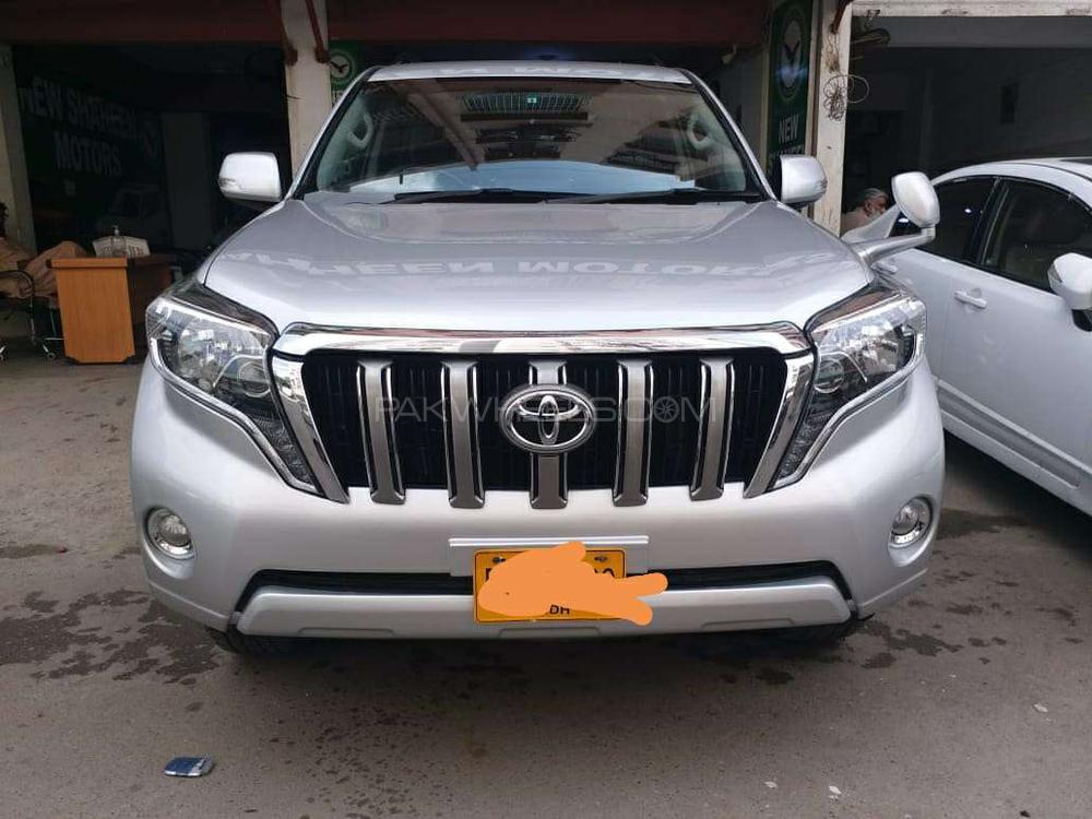 Toyota Prado 2010 for Sale in Karachi Image-1