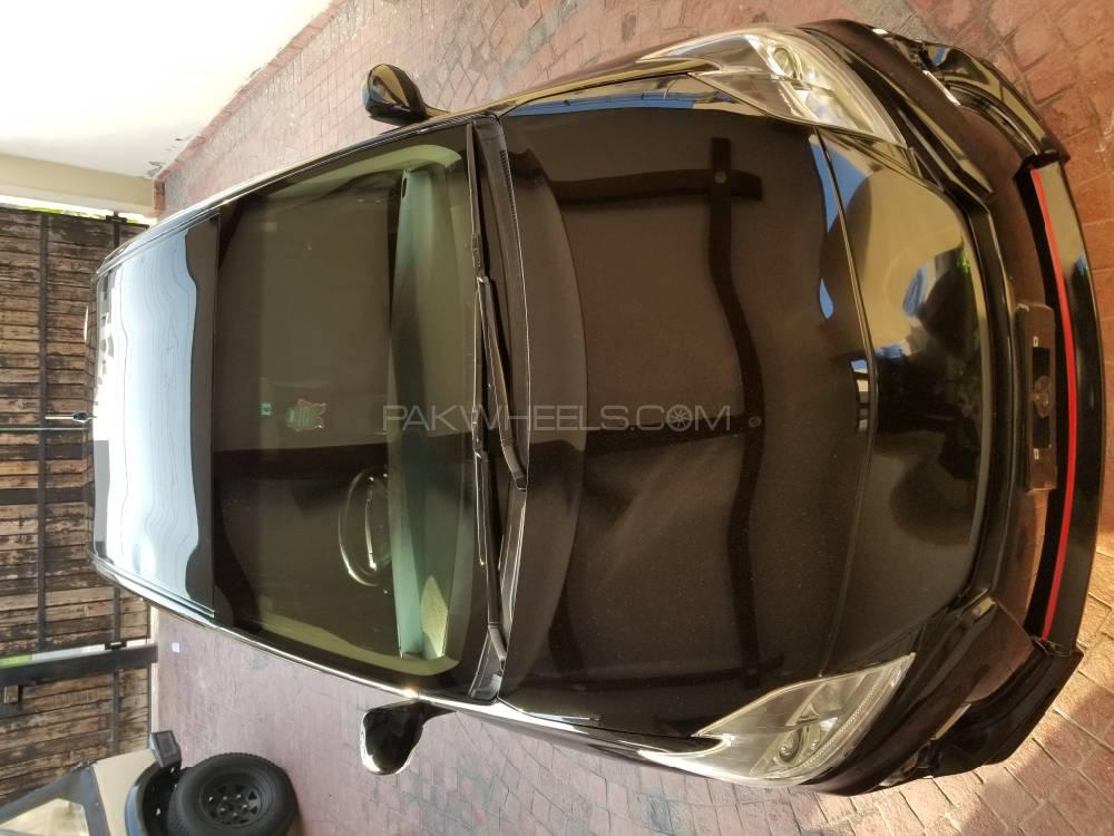 Toyota Prius 2014 for Sale in Lahore Toyota Prius 2014 for Sale in Lahore Image-5