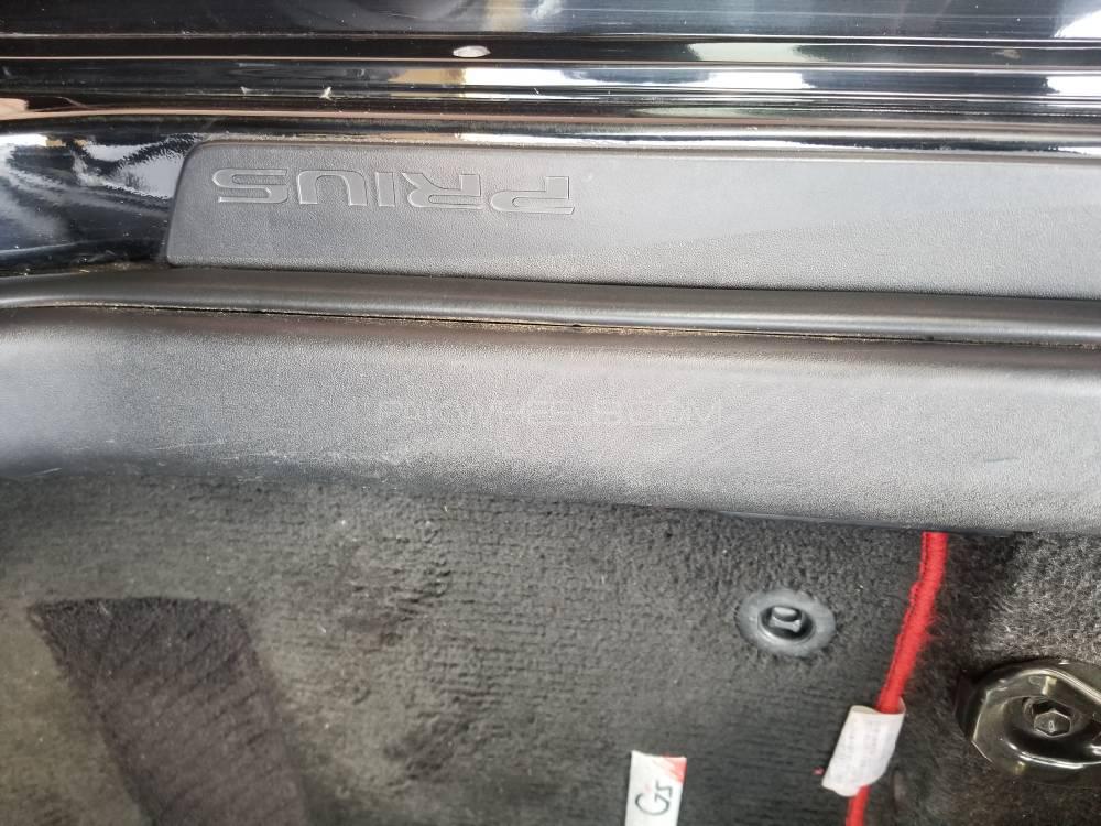 Toyota Prius 2014 for Sale in Lahore Toyota Prius 2014 for Sale in Lahore Image-19