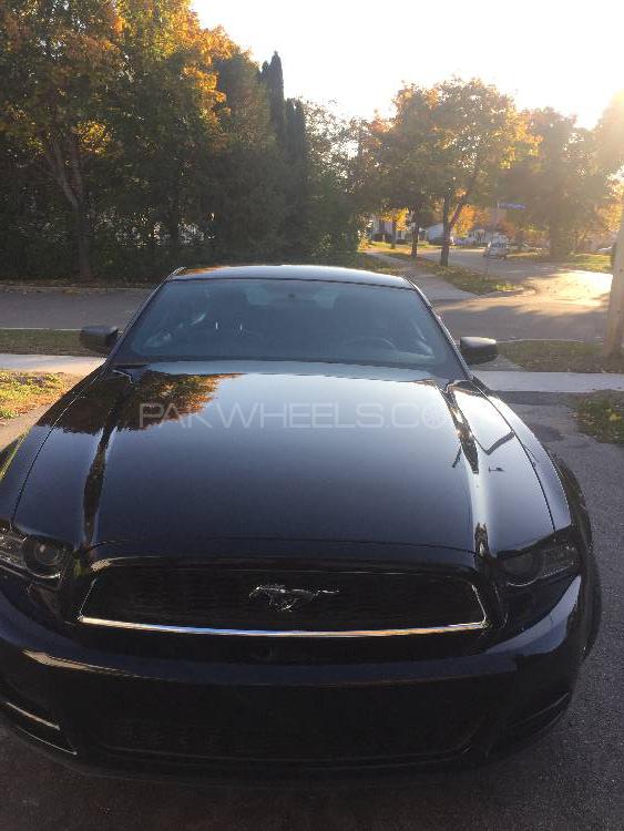 Ford Mustang - 2014  Image-1