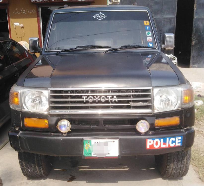 Toyota Land Cruiser 1990 for Sale in Gujranwala Image-1