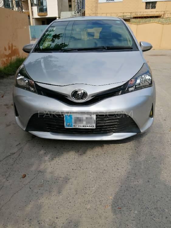 Toyota Vitz 2014 for Sale in Islamabad Image-1