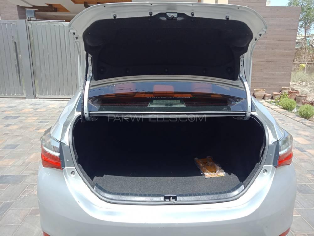 Toyota Corolla 2017 for Sale in Bahawalpur Toyota Corolla 2017 for Sale in Bahawalpur Image-13