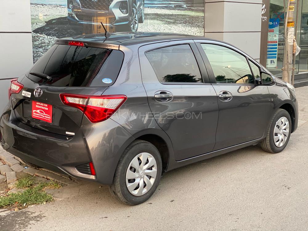 Toyota Vitz 2017 for Sale in Lahore Toyota Vitz 2017 for Sale in Lahore Image-6