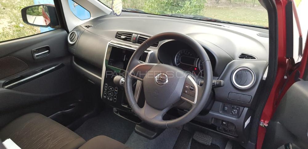 Nissan Dayz Highway Star 2017 for Sale in Lahore Nissan Dayz Highway Star 2017 for Sale in Lahore Image-3