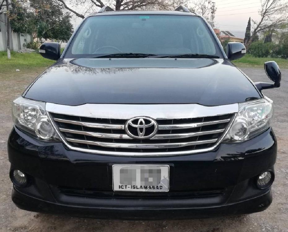 Toyota Fortuner 2015 for Sale in Islamabad Image-1