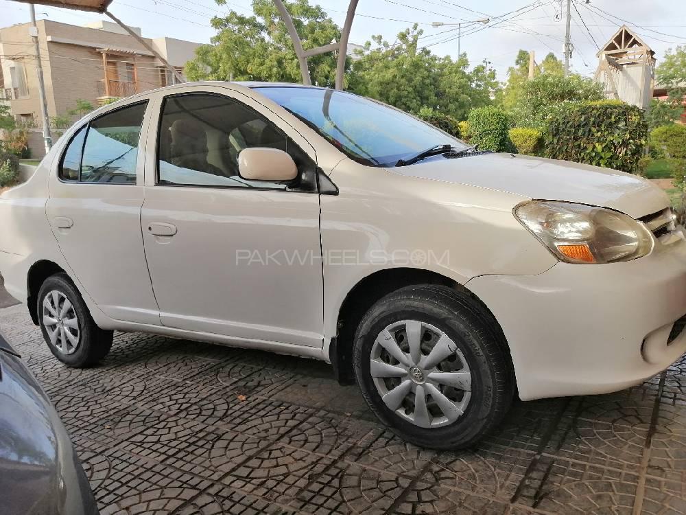 Toyota Platz 2004 for Sale in Karachi Toyota Platz 2004 for Sale in Karachi Image-3