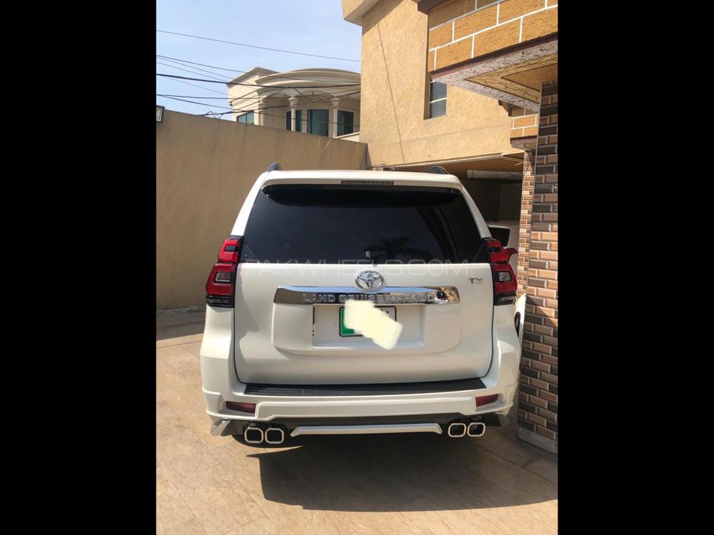 Toyota Prado 2011 for Sale in Gujranwala Toyota Prado 2011 for Sale in Gujranwala Image-4