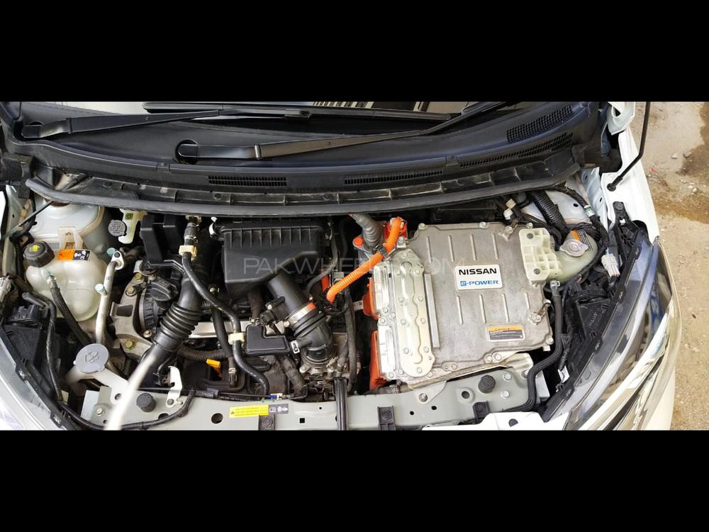 Nissan Note 2018 for Sale in Karachi Nissan Note 2018 for Sale in Karachi Image-9