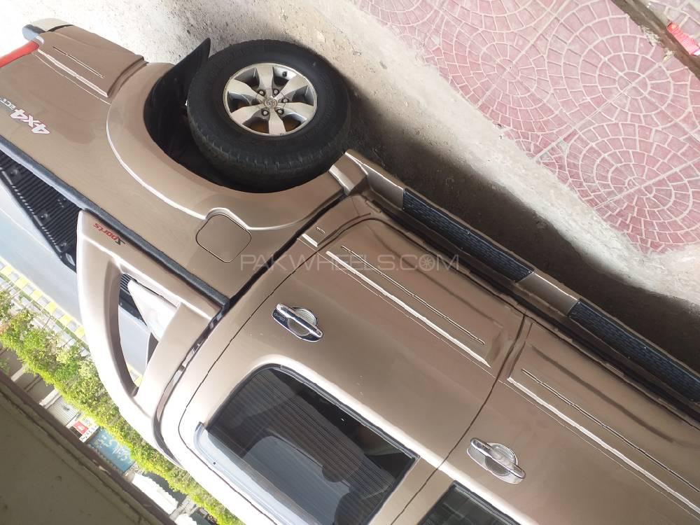ٹویوٹا ہائیلکس 2007 for Sale in ملتان ٹویوٹا ہائیلکس 2007 for Sale in ملتان Image-6