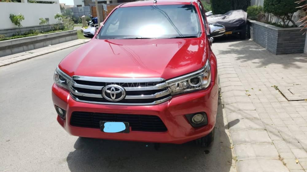 Toyota Hilux 2015 for Sale in Karachi Toyota Hilux 2015 for Sale in Karachi Image-4