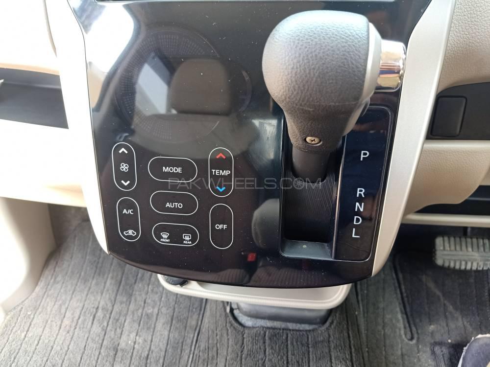 Mitsubishi Ek Wagon 2017 for Sale in Islamabad Mitsubishi Ek Wagon 2017 for Sale in Islamabad Image-16