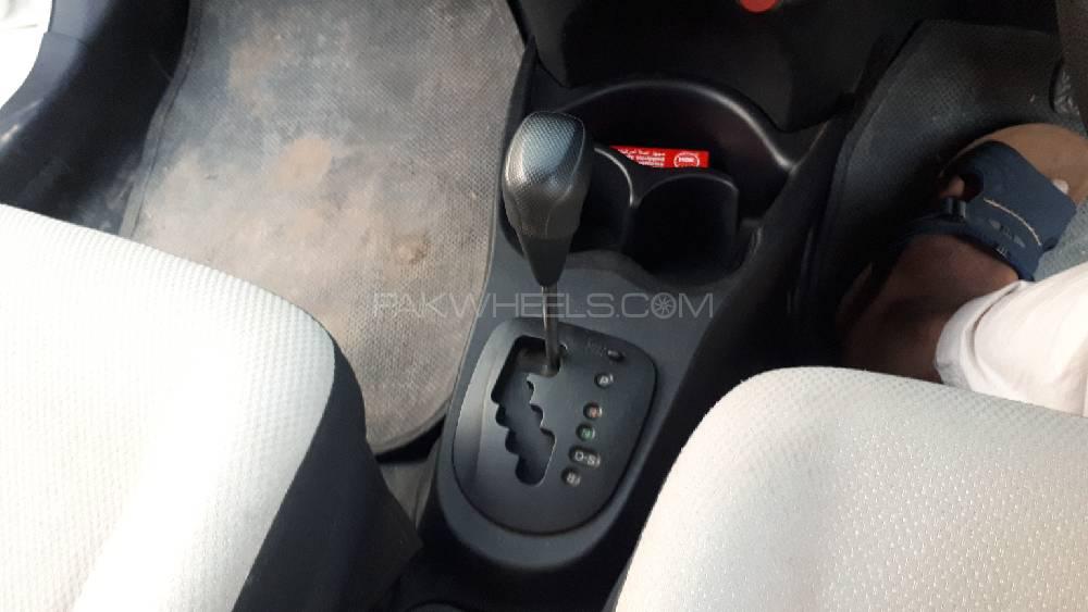 Toyota Vitz 2013 for Sale in Bannu Toyota Vitz 2013 for Sale in Bannu Image-2