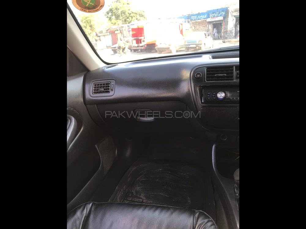 Honda Civic 1998 for Sale in Rawalpindi Honda Civic 1998 for Sale in Rawalpindi Image-9
