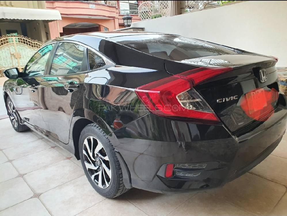 Honda Civic 2018 for Sale in Rawalpindi Honda Civic 2018 for Sale in Rawalpindi Image-2