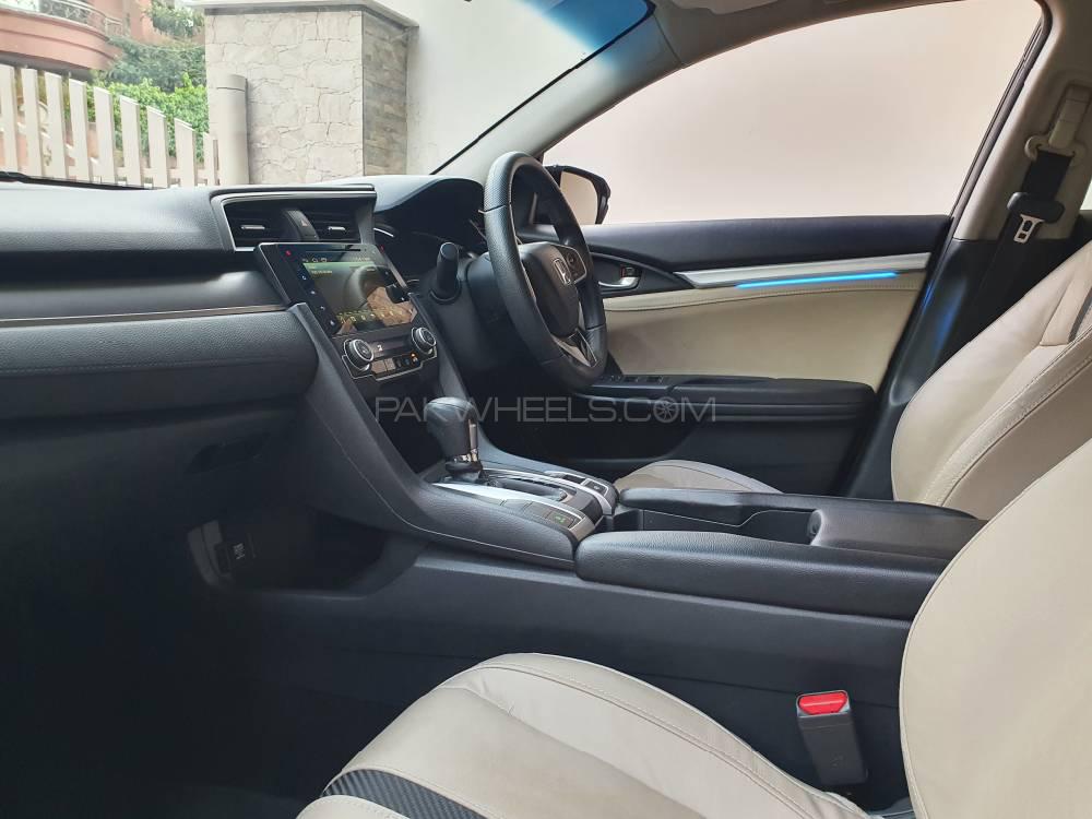 Honda Civic 2018 for Sale in Rawalpindi Honda Civic 2018 for Sale in Rawalpindi Image-5