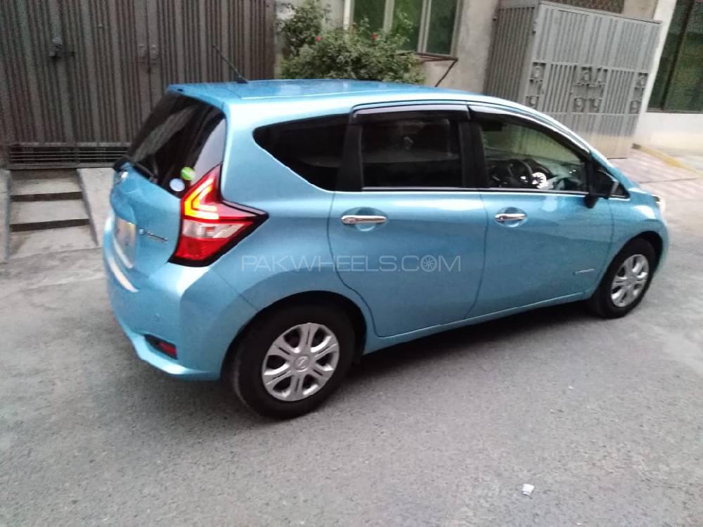 Nissan Note 2018 for Sale in Lahore Image-1