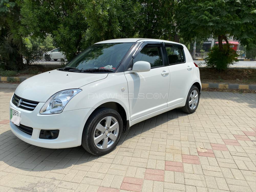 سوزوکی سوئفٹ 2019 for Sale in فیصل آباد سوزوکی سوئفٹ 2019 for Sale in فیصل آباد Image-2