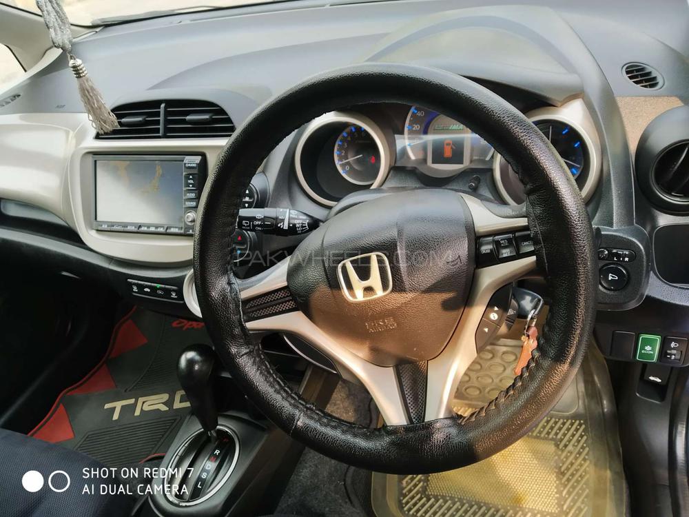 Honda Fit 2011 for Sale in Lahore Honda Fit 2011 for Sale in Lahore Image-7