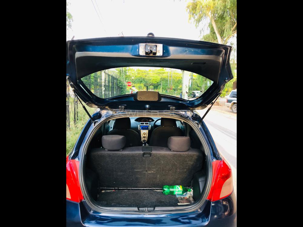 Toyota Vitz 2005 for Sale in Rawalpindi Toyota Vitz 2005 for Sale in Rawalpindi Image-8