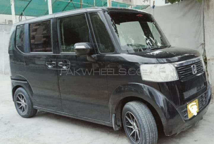 Honda N Box 2015 for Sale in Karachi Image-1