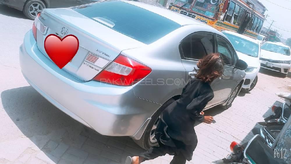 Honda Civic 2013 for Sale in Lahore Image-1