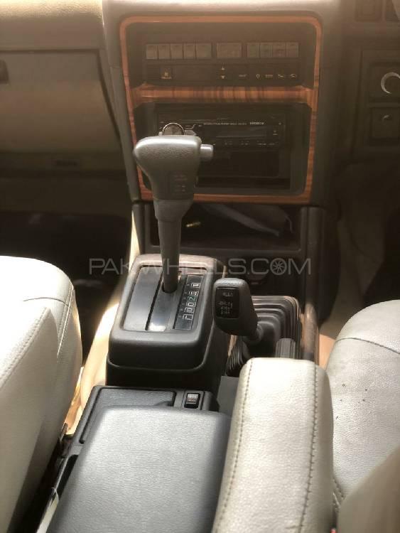 Mitsubishi Pajero 1992 for Sale in Lahore Mitsubishi Pajero 1992 for Sale in Lahore Image-6