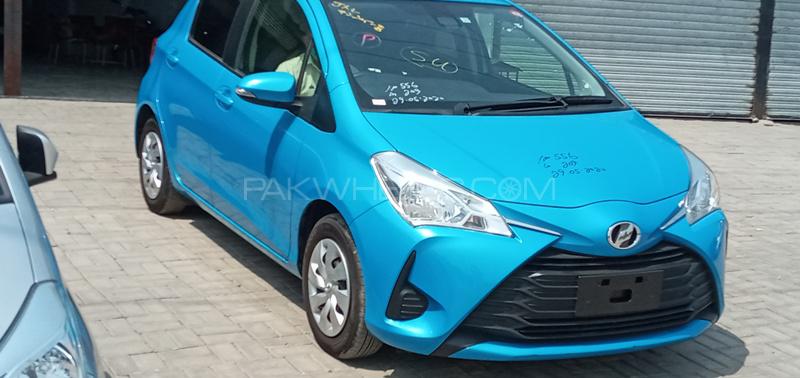 Toyota Vitz 2017 for Sale in Lahore Toyota Vitz 2017 for Sale in Lahore Image-5