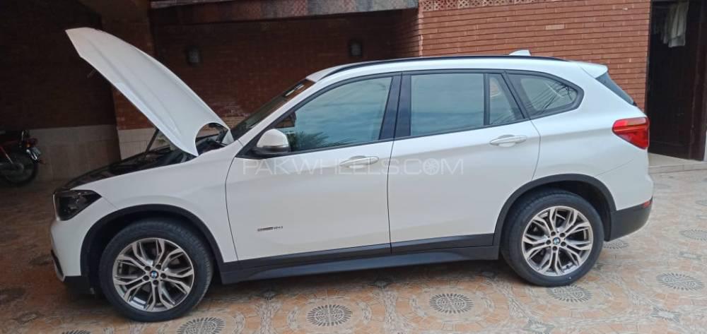BMW X1 2017 for Sale in Faisalabad Image-1