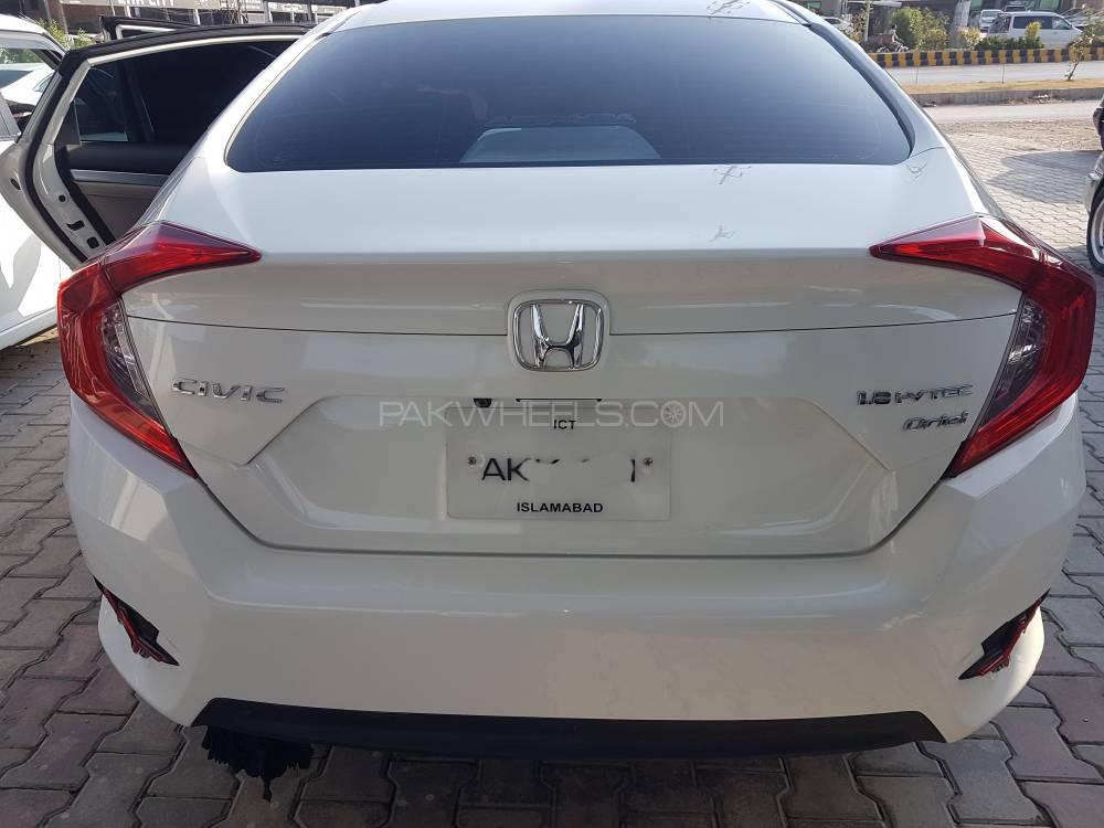 Honda Civic 2017 for Sale in Peshawar Honda Civic 2017 for Sale in Peshawar Image-7
