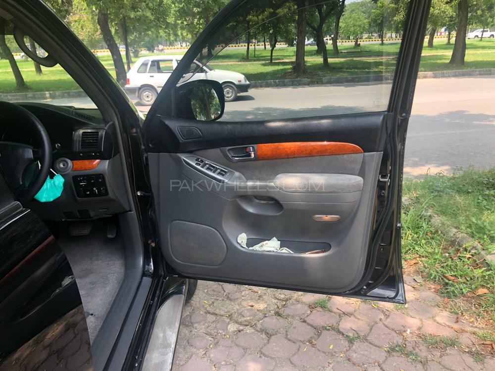 Toyota Prado 2005 for Sale in Karachi Toyota Prado 2005 for Sale in Karachi Image-9