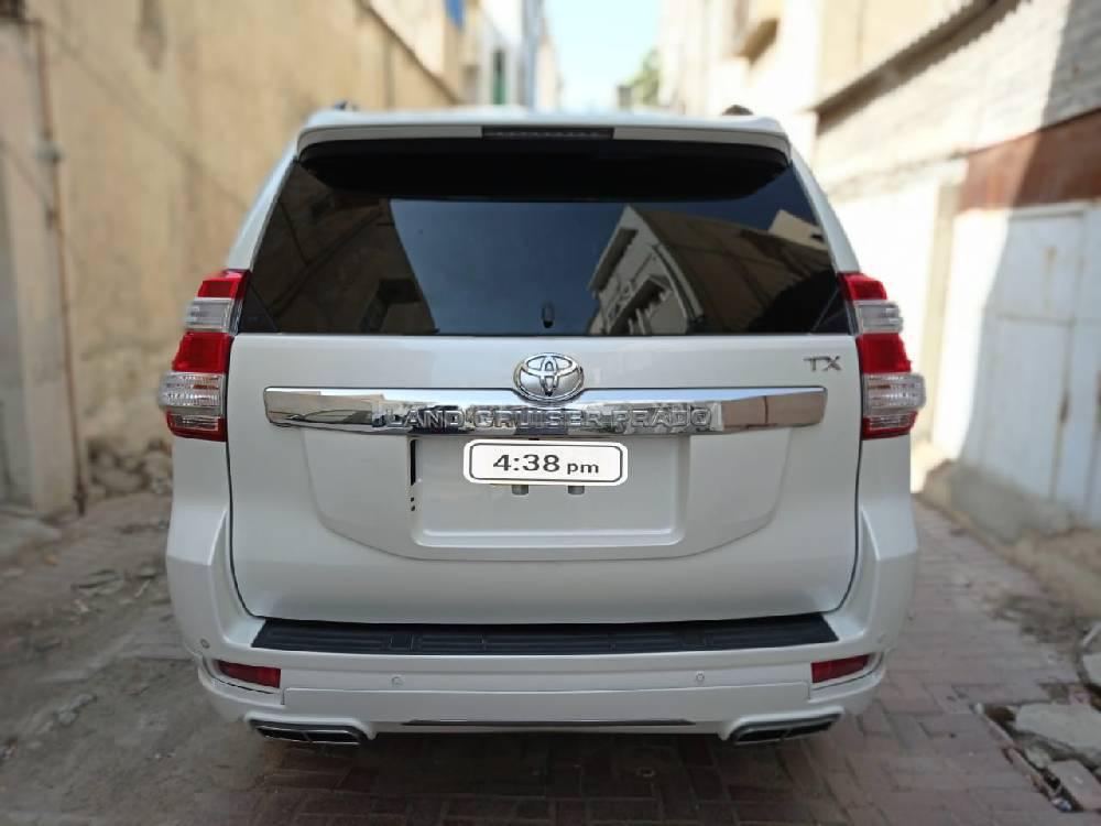 Toyota Prado 2014 for Sale in Karachi Toyota Prado 2014 for Sale in Karachi Image-2
